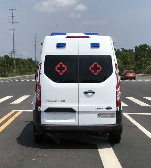 JHW5032XJH型救護車(chē)5