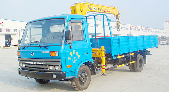東風(fēng)145隨車(chē)吊( 5-8噸吊)
